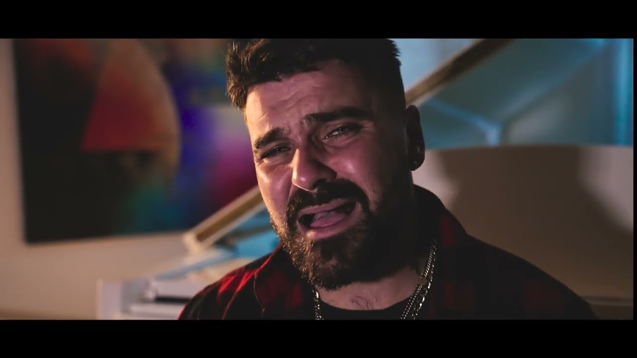 Hueston - Buried In A Bottle (OFFICIAL MUSIC VIDEO)