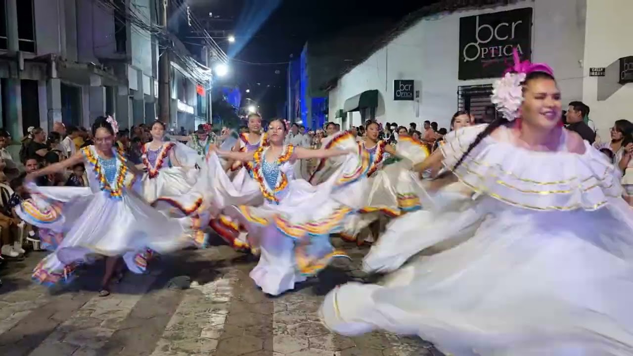 Alenir echeverria en agfocruz