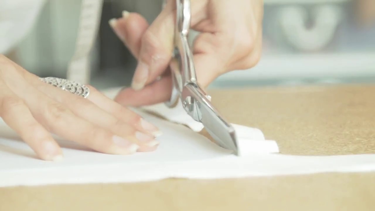 Eden, la création d'une robe de mariée!