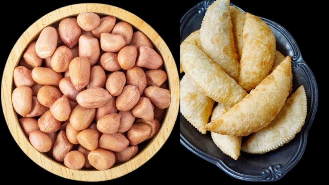बिना मावा के मूंगफली से  गुजिया टेस्टी और खस्ता कैसे बनाएँ Gujiya !karanji ! Diwali recipe !