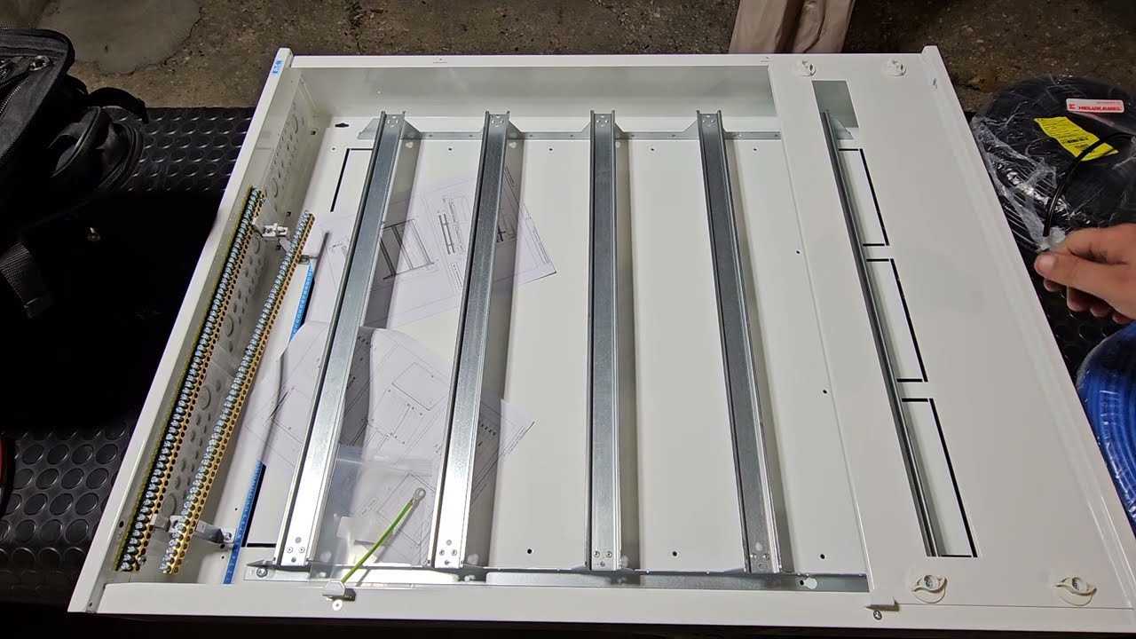 Tablou Electric 165 module pentru casa.[Eaton,Hager,ETI] Ep.1