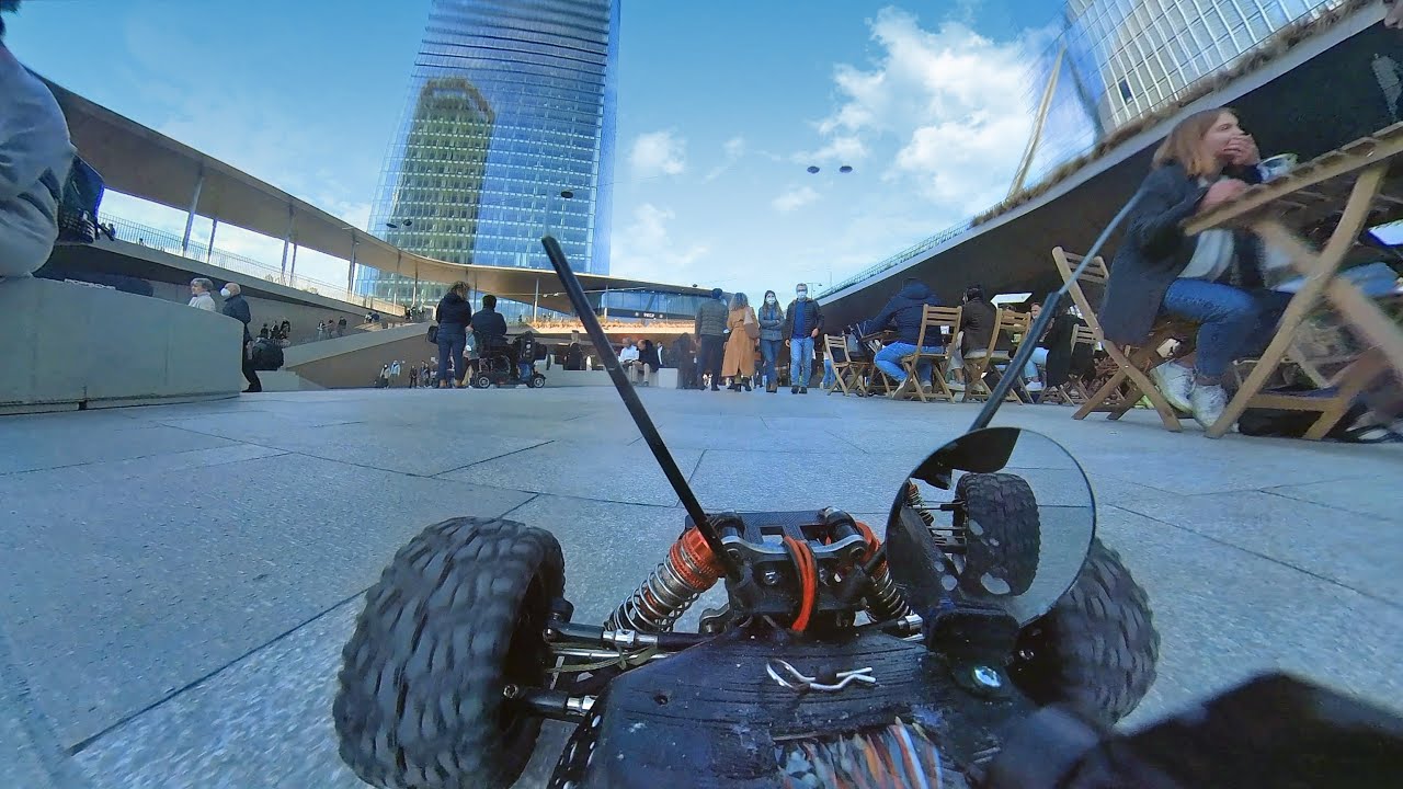 City Life. Milano - URO FPV