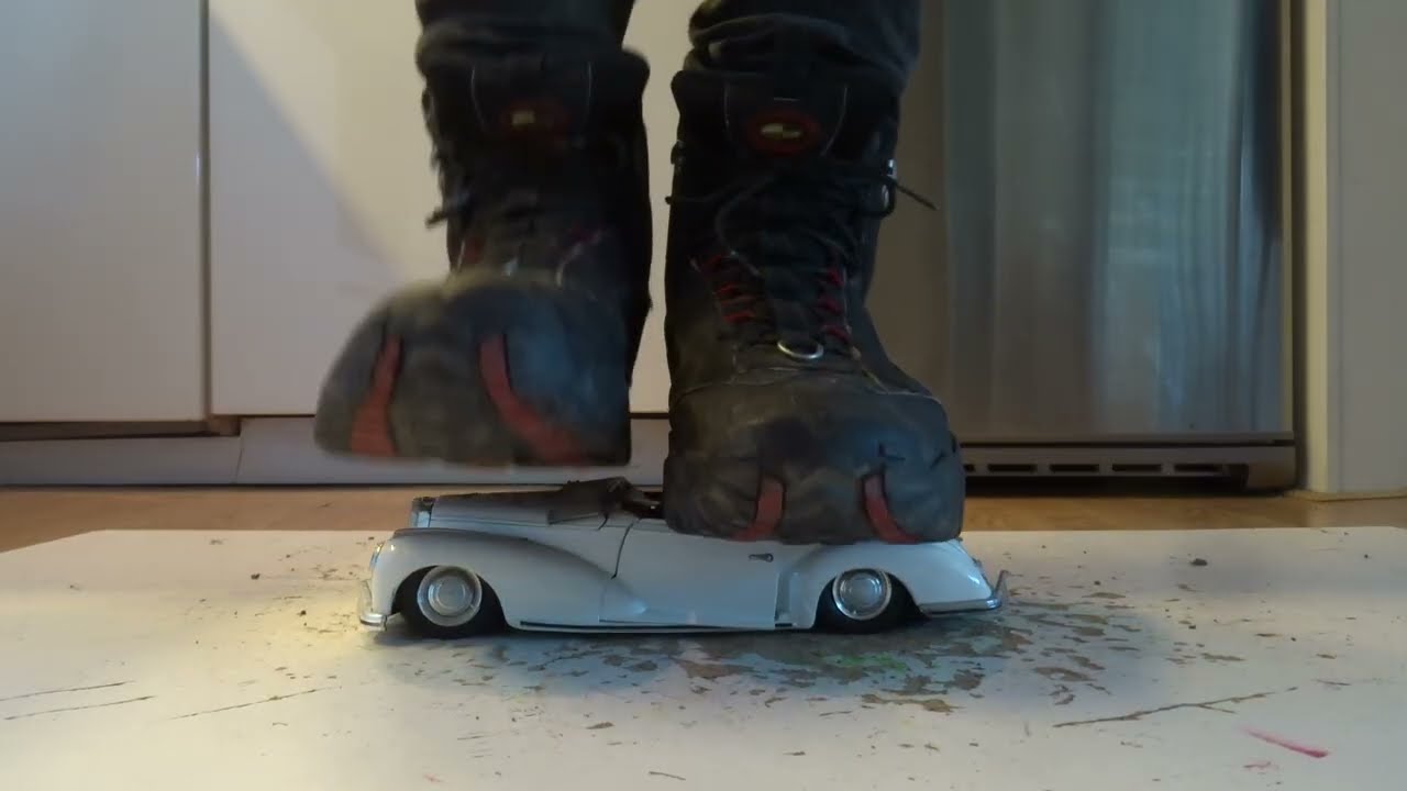 Adidas Staunee Boots stomp, trample and destroy 1:18 collectible Mercedes model toy car