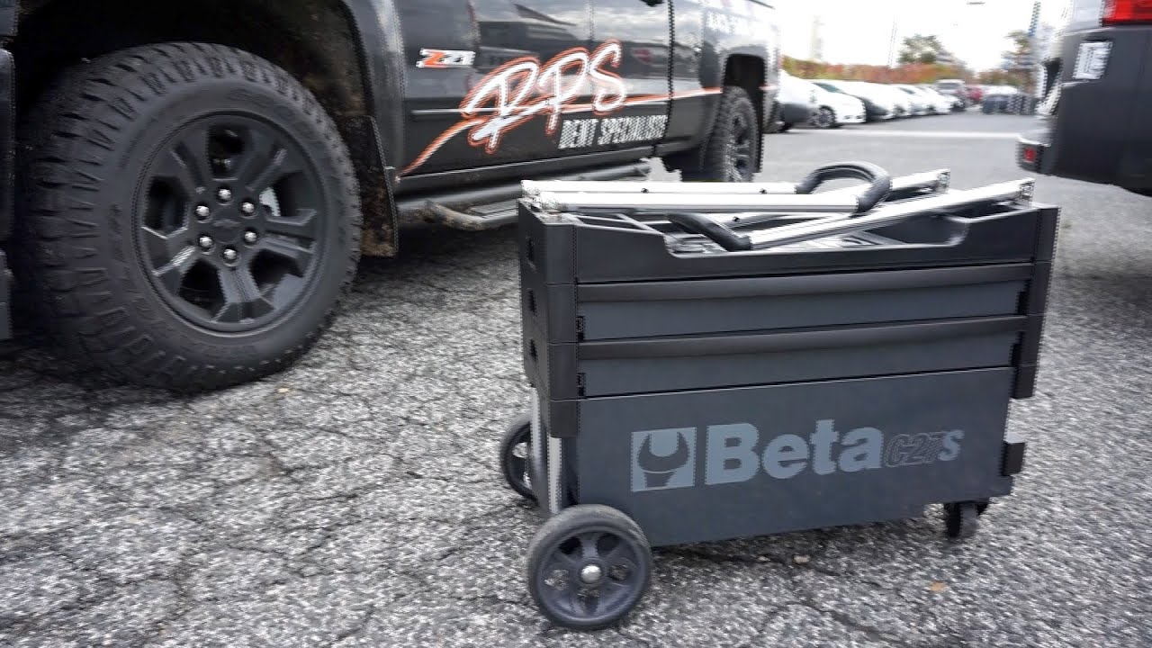First look at the Beta mobile glue pulling cart