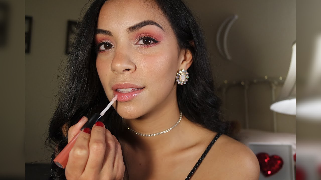 ASMR | Valentine's Day Get Ready With Me💄 | Whispered Ear-to-Ear 💕