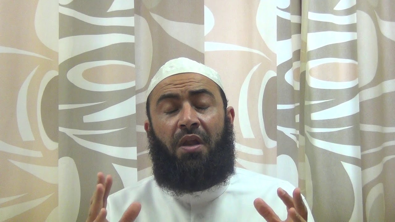 Umrah in Arabic