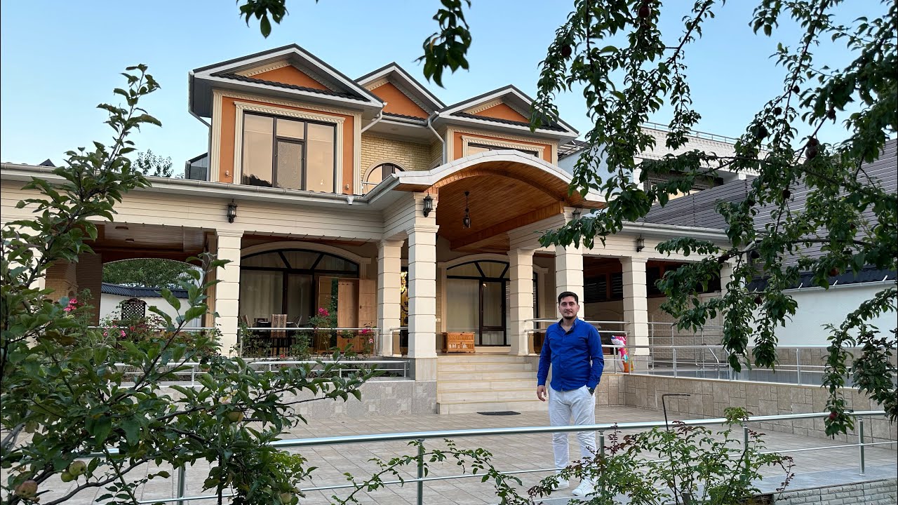 📌Qəbələ Heydər Əliyev Prospekti 8 sotda🏞️ Möhtəşəm Villa🏘️ satılır. ☎️0513241915
