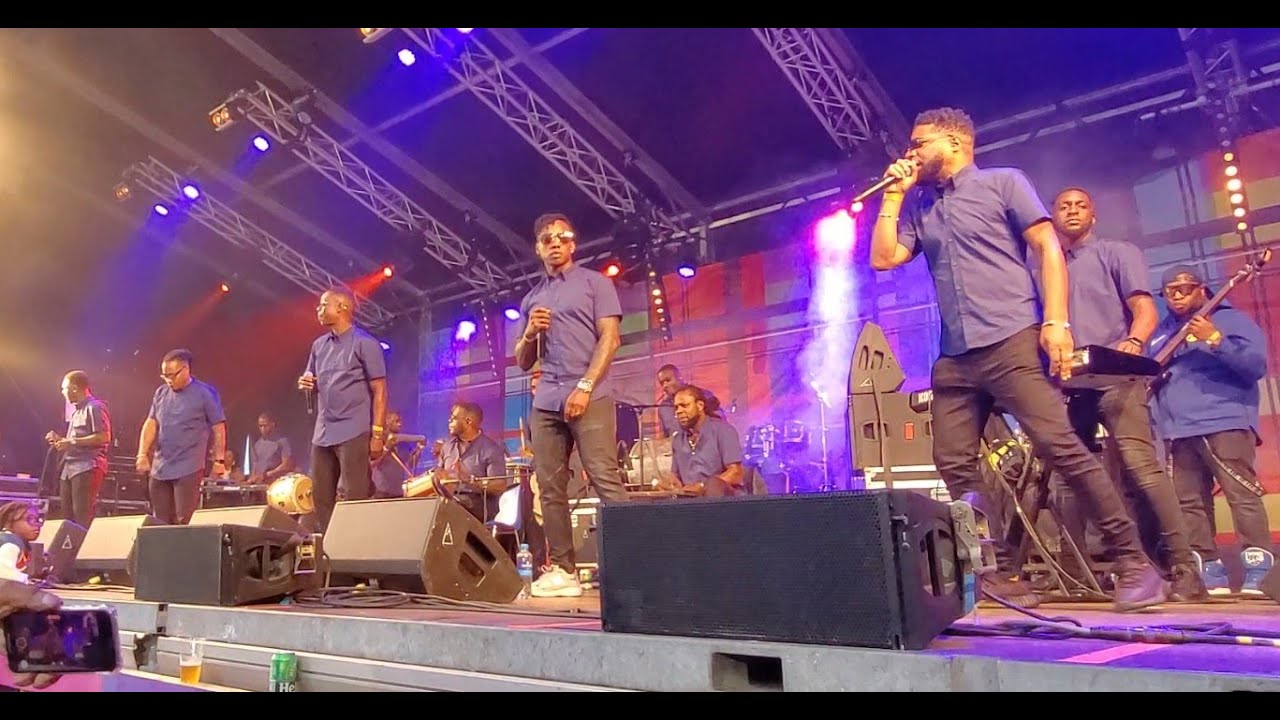 “La Rouge” Life op het podium “Waterkant” tijdens Kwaku Summer Festival op 5 augustus 2023 – Part 1