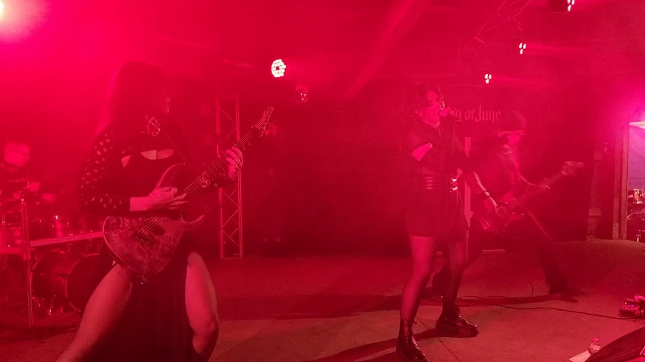 Hand of Juno - Right now [live]