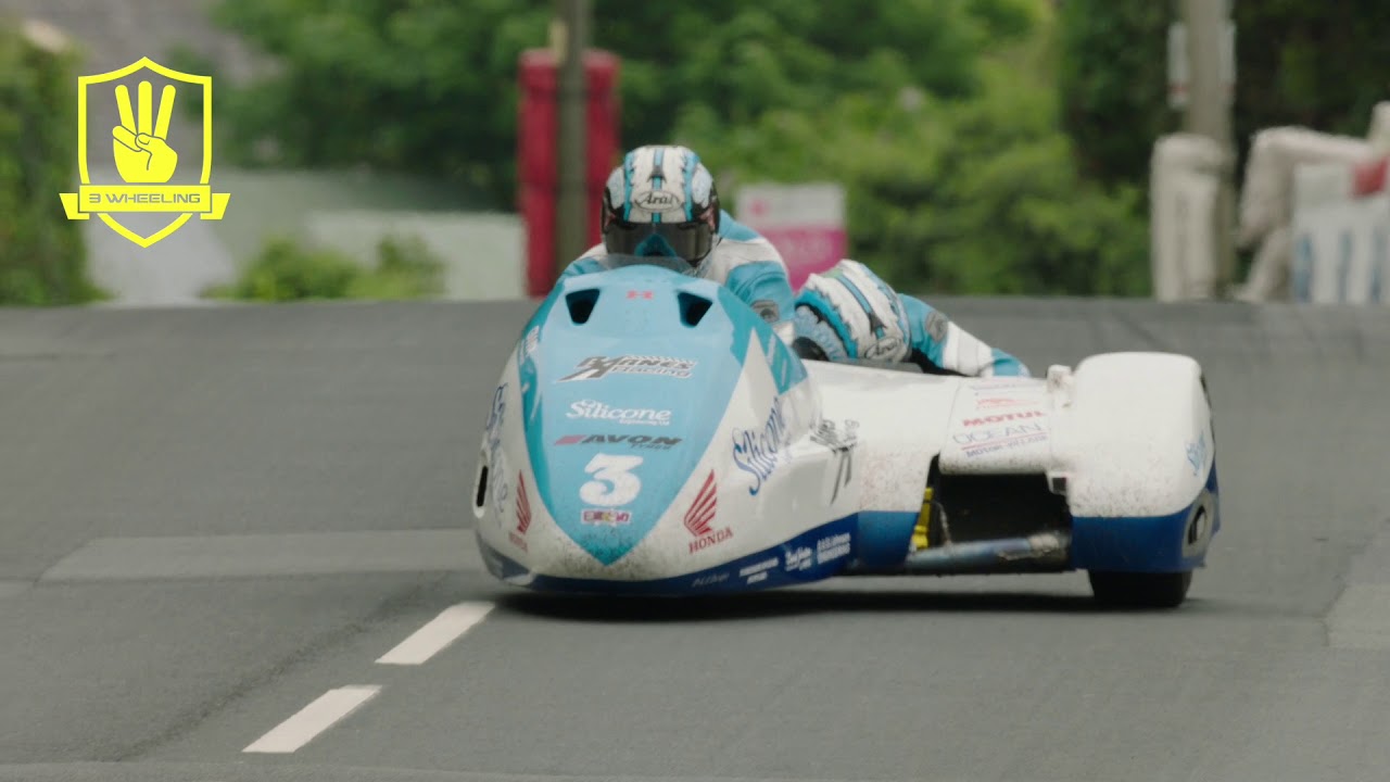 Isle of Man TT - 3 Wheeling 2016 Sidecar Race 1 Holden & Winkle No 3