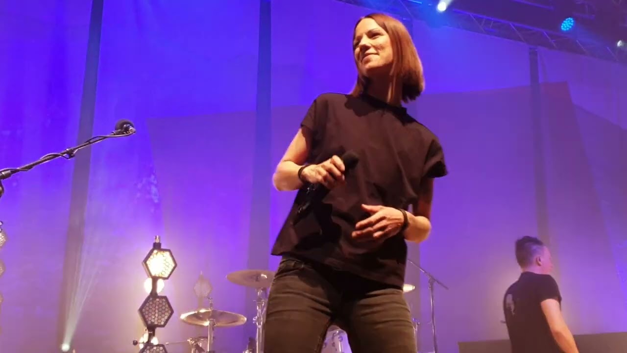 Christina Stürmer - Wir leben den Moment Live @ Ravensburg 2019