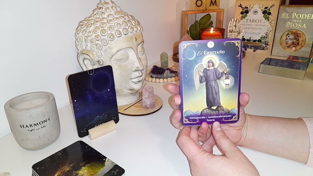 🤫💭💕¿QUIÉN NO DEJA DE PENSAR EN TI Y POR QUÉ? ✨️TAROT INTERACTIVO ✨️
