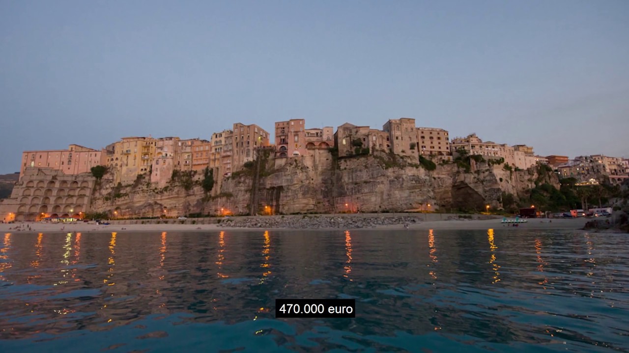Location, Location, Location. Great apartment for sale in Tropea (Italy)