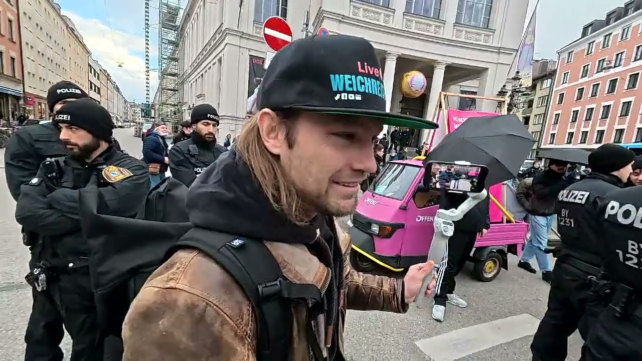 Abschiebeterminal verhindern | Linke Gro&szlig;demo M&uuml;nchen G&auml;rtnerplatz | Weichi beistehen ;-)
