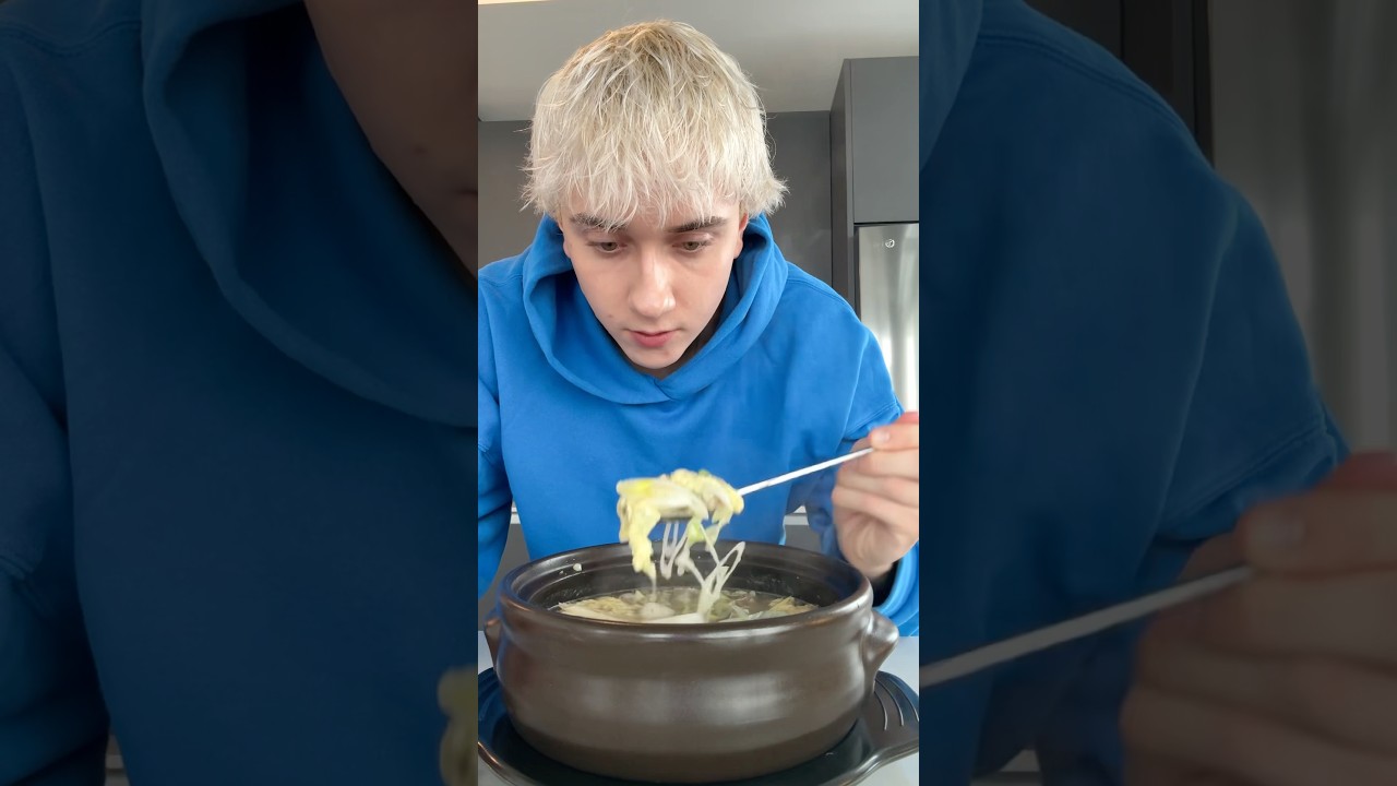 Making tteokguk (rice cake soup) for lunar new year ✨
