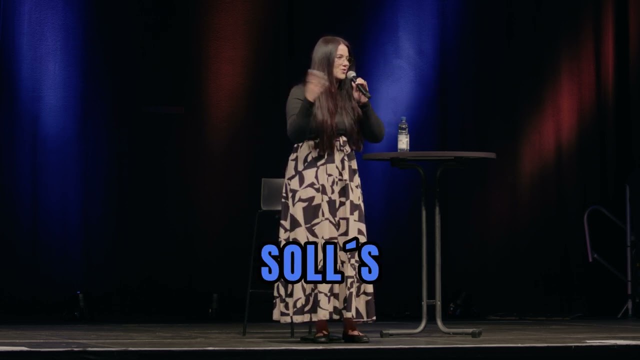 Ich fasses net, hab ich einfach beim Auftritt meinen BH vergessen. 😂🥰#standupcomedy #schlongonges