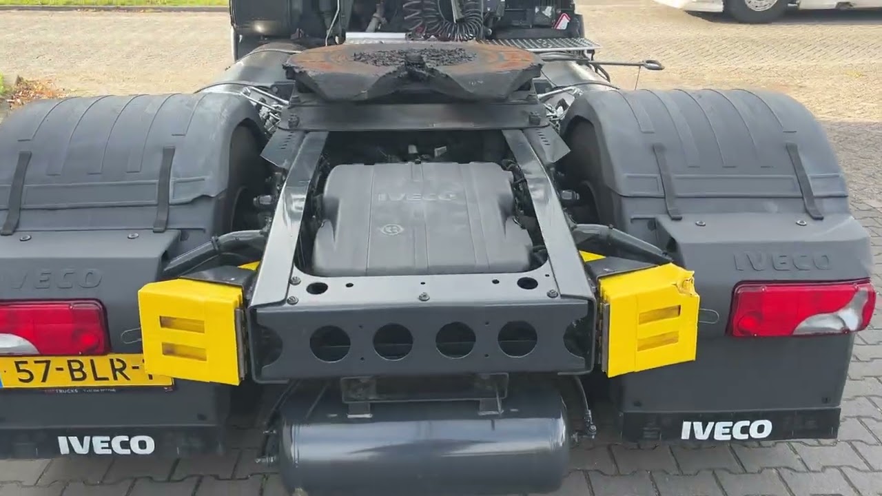 TIMTRUCKS Iveco Stralis 460 LNG Retarder 2 tanks