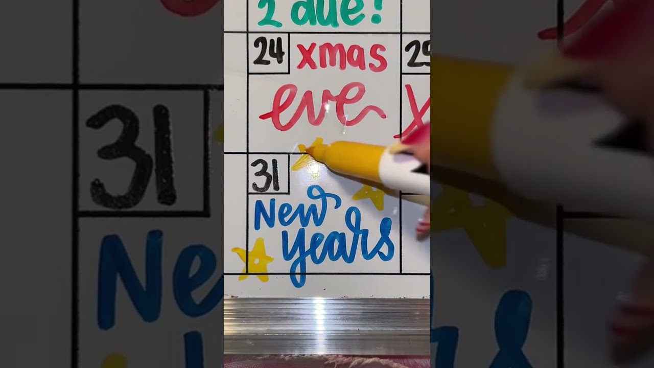 Asmr November whiteboard calendar! 🍎🥧🍂🧣 I&rsquo;m not really sure what the theme is, but it&rsquo;s giving