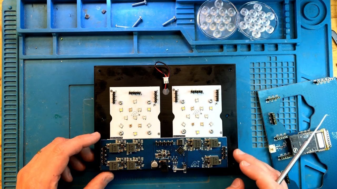 Hydra 26 HD Dim Blue Channel Repair. Worst Manufacturing Defect Yet.