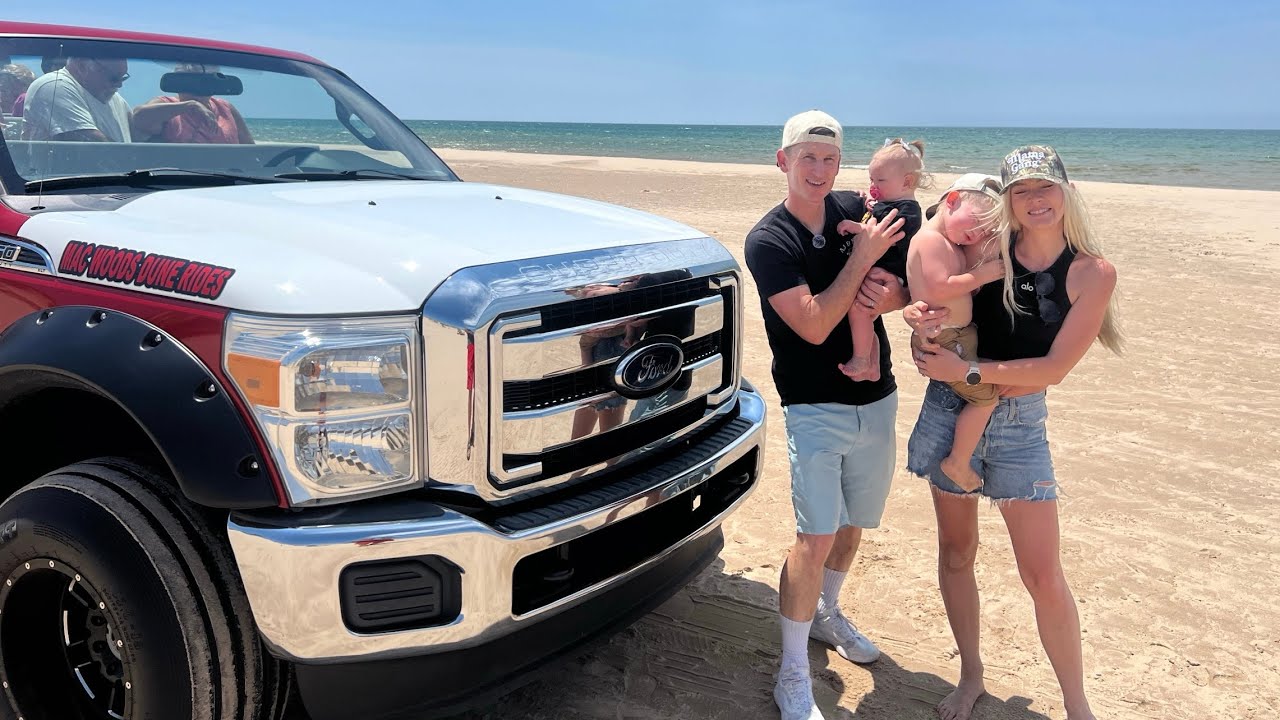 [Кастомные Ford Super Duty] Поездки по дюнам Маквудс на озере Силвер-Лейк в Мичигане