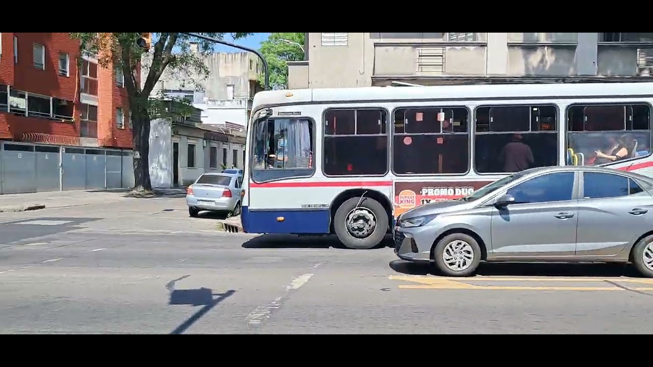 EXTERIOR COCHE 1074 EMPRESA CUTCSA - GRAN VIALE  OH-1618/L-SB