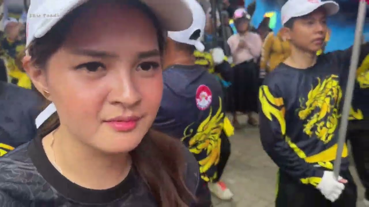 9 Naga buka mata langsung keliling Kota Singkawang