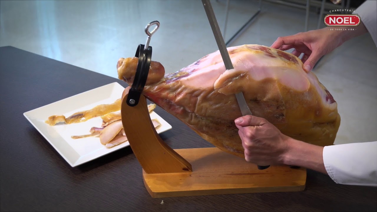How to cut a Noel Jamón Serrano Leg