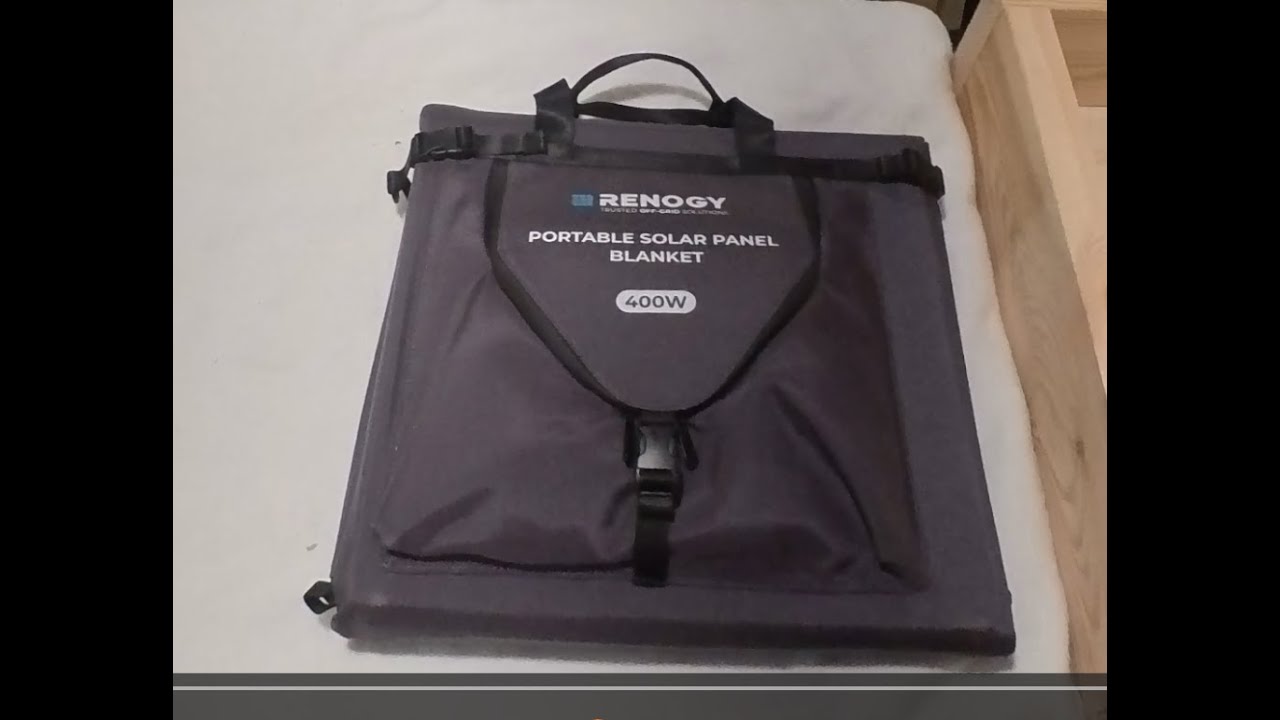 Распаковываем наше новое солнечное одеяло Renogy