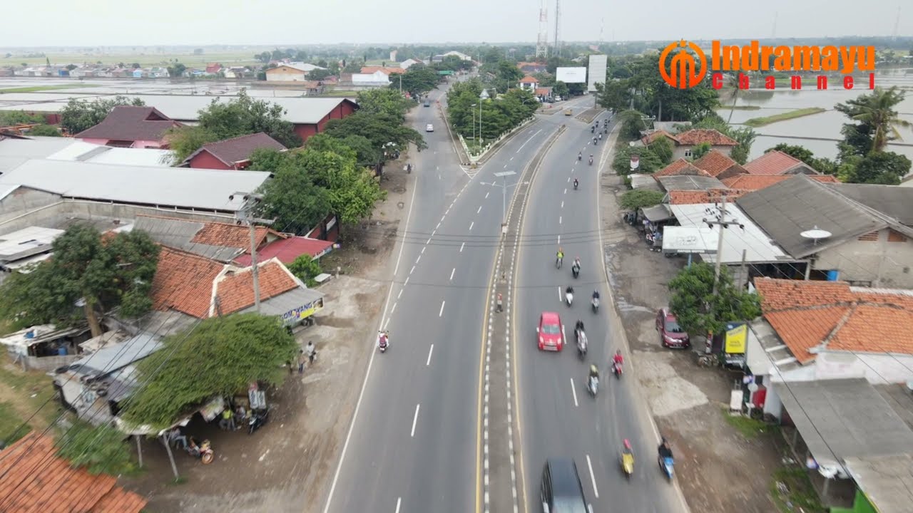 JELAJAH KECAMATAN LOHBENER INDRAMAYU (Video Drone)