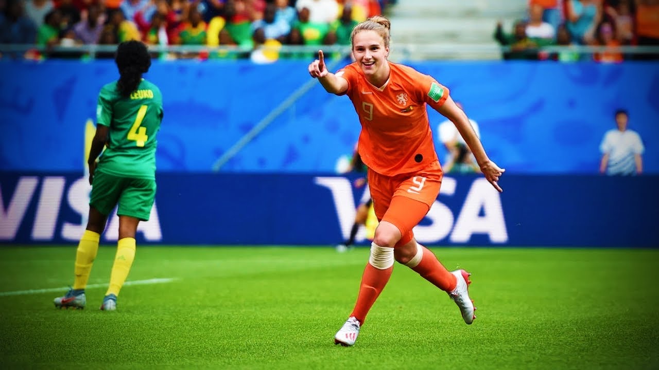 Vivianne Miedema is the Best Striker in the World!