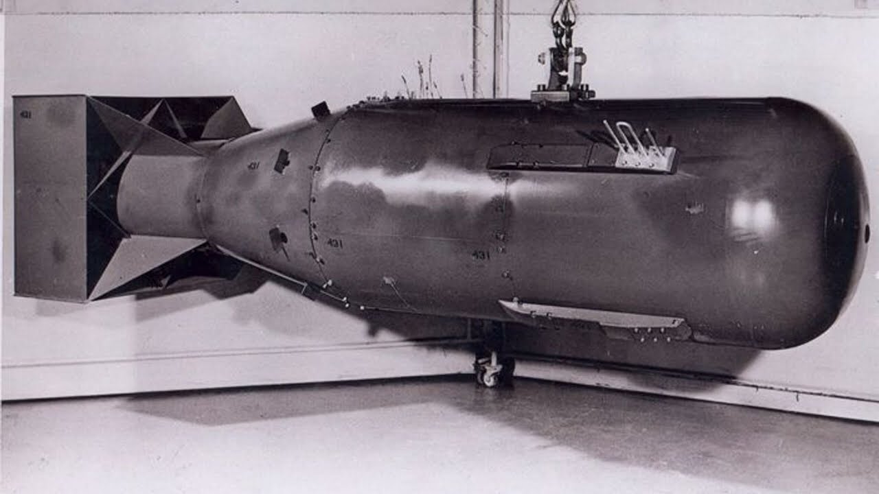 The Manhattan Project – The Race to the Atomic Bomb