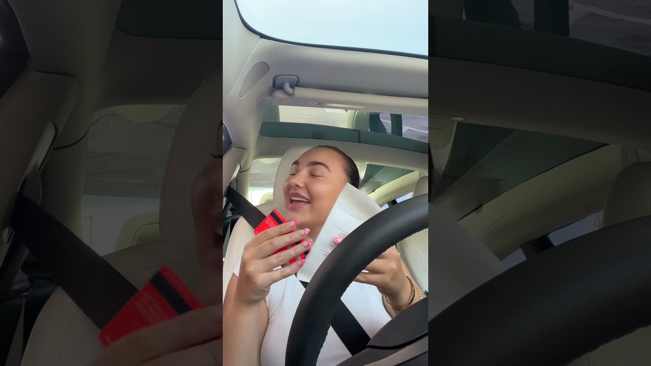 Raising Canes Drive Thru with a stutter