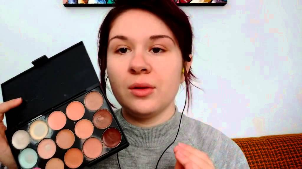 ASMR, whispers, makeup tutorial with taping. FRENCH