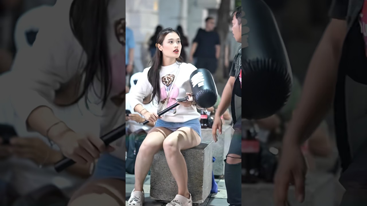 hammer prank to pretty girl 