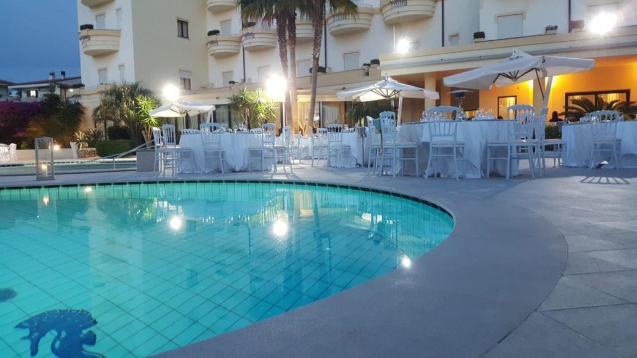Sunshine Club Hotel Centro Benessere, Ricadi, Italy