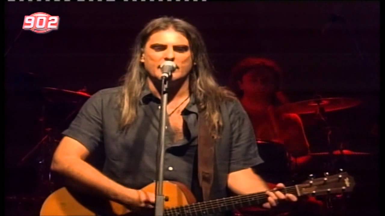 ΠΟΙΟΣ ΕΧΕΙ ΛΟΓΟ ΣΤΗΝ ΑΓΑΠΗ-Φίλιππος Πλιάτσικας