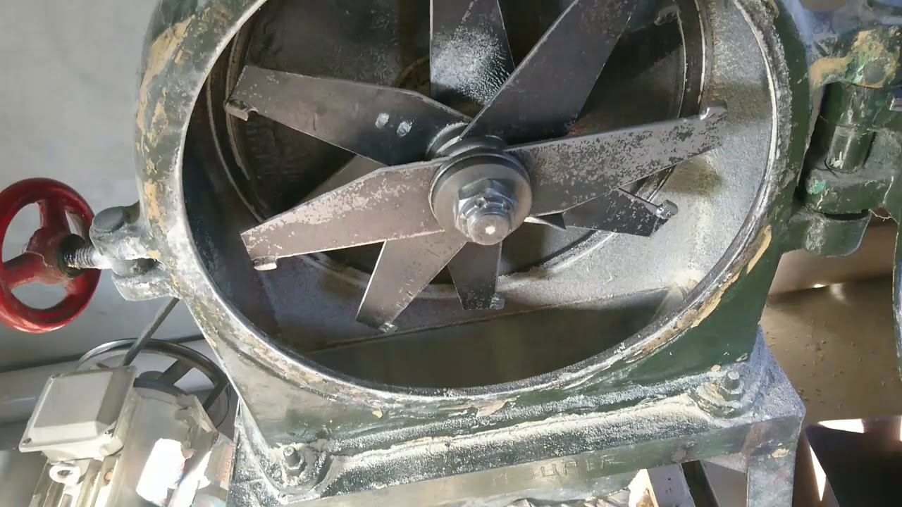 Atta Chaaki compleet detail video