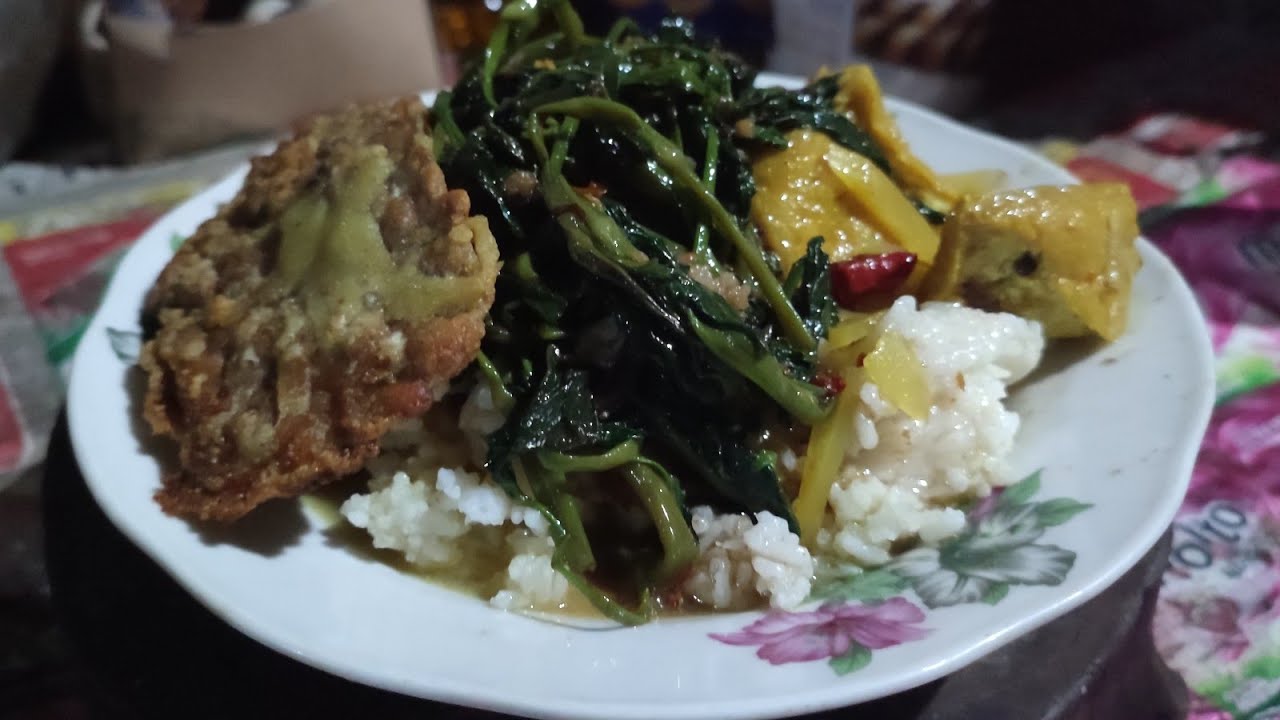 PUASA HARI KE 10 NASI PUTIH TUMIS KANGKUNG TEMPE GORENG SAYUR TAHU PEPAYA KUNING - Agus official