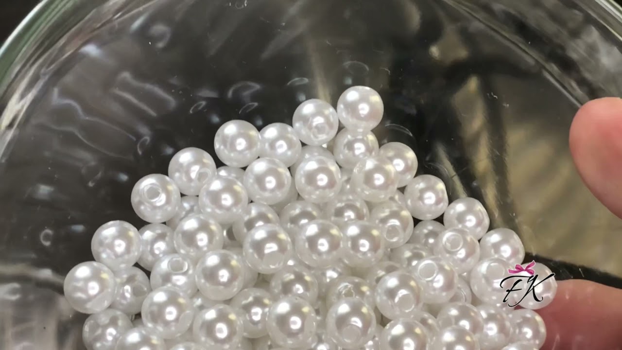 Como tingir pérolas azul bebê