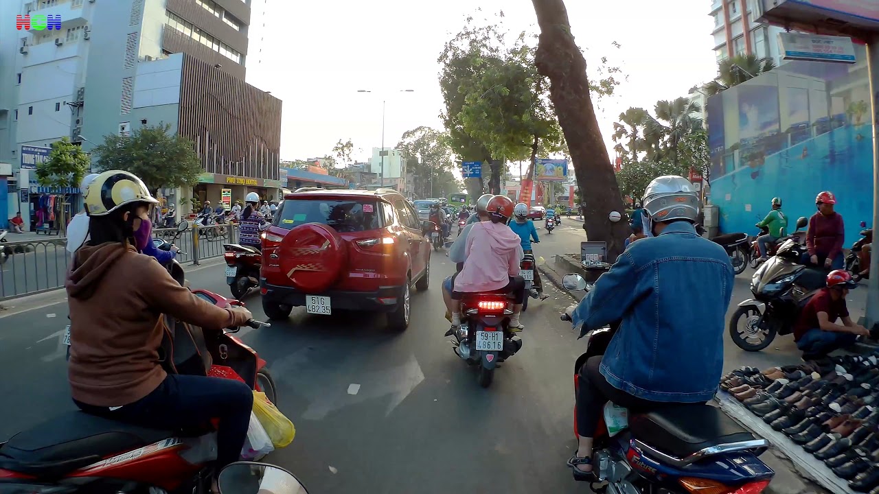 4K video: Chợ Lớn 2018: Đường 3 Tháng 2 (II, đầu đường)