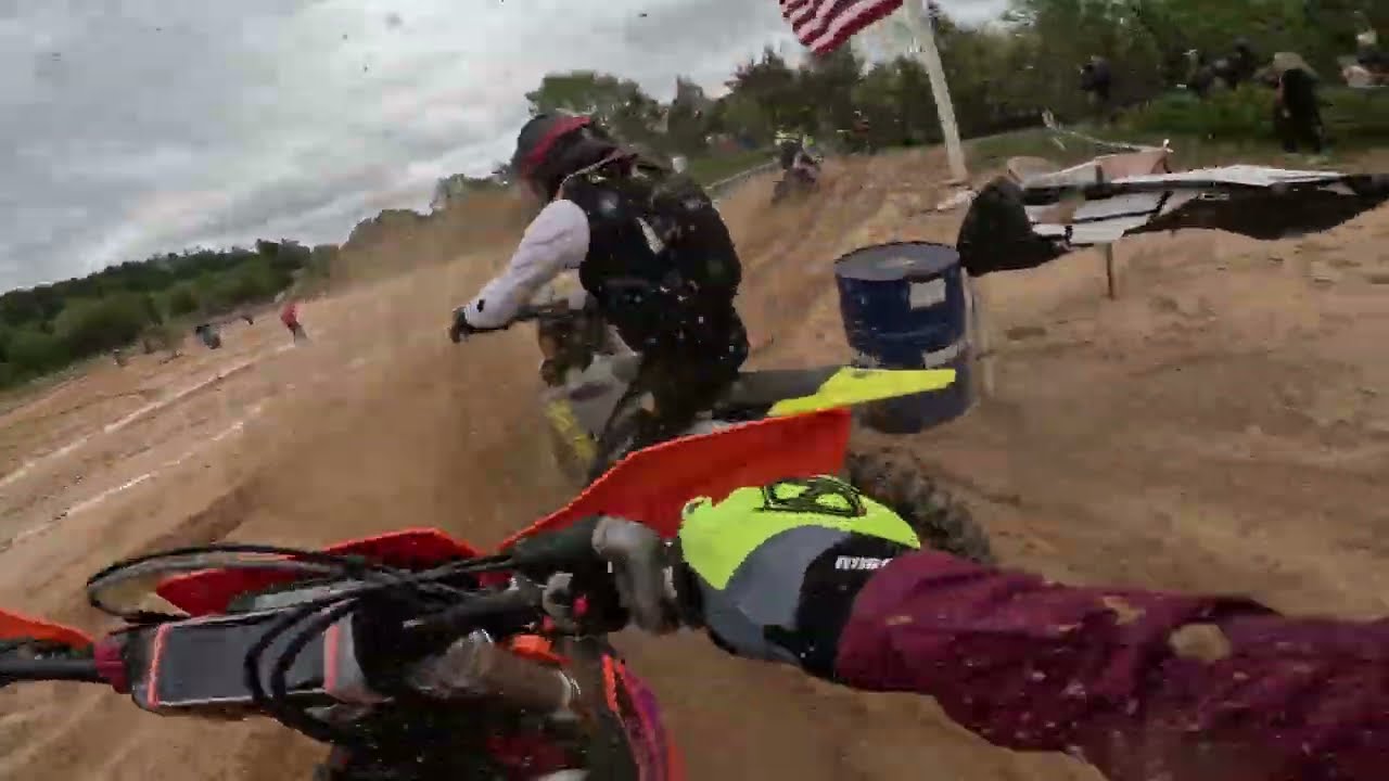 Racing my KTM 150xcw D16 Logs in Bogs 4.0