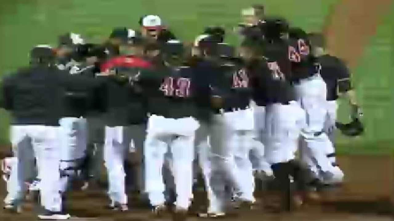 Green's walk-off blast for Erie