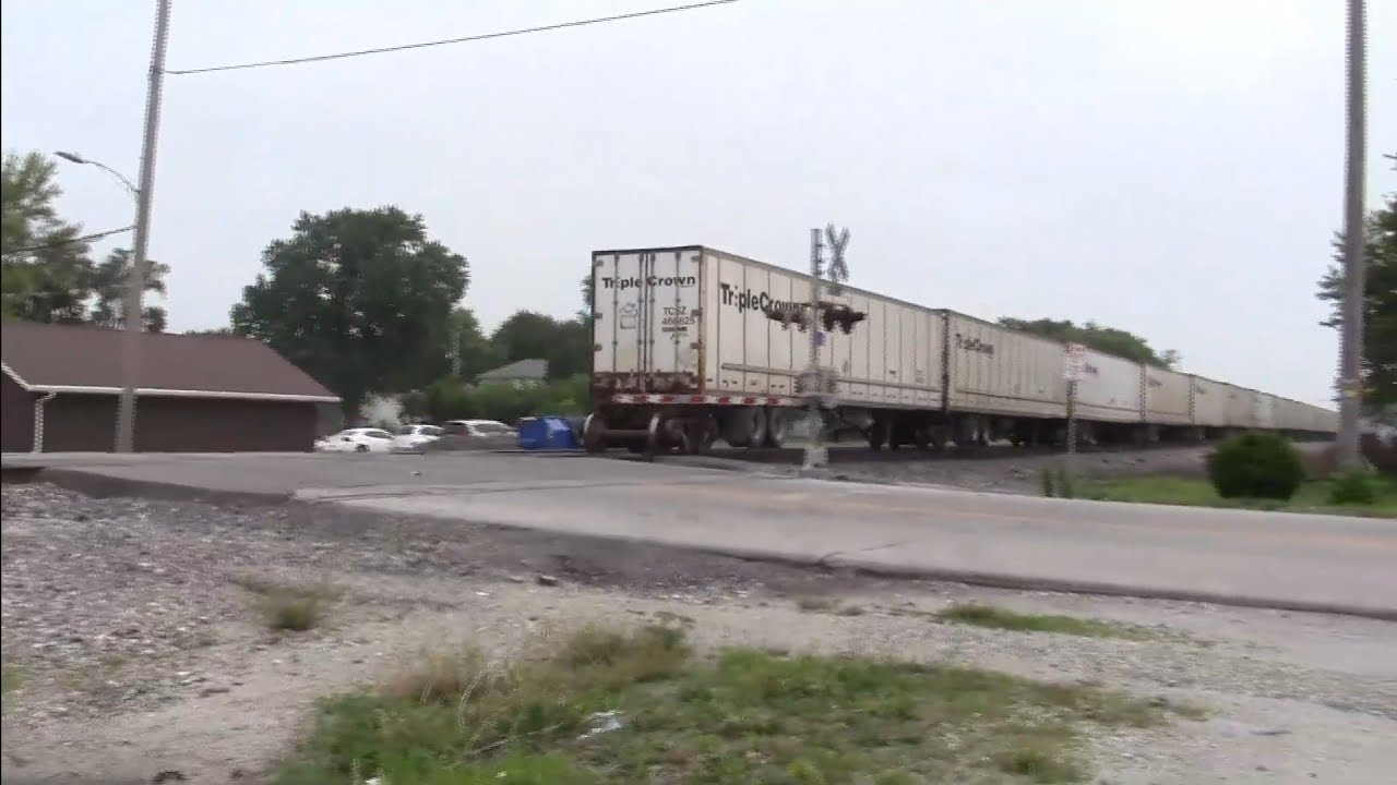 Remembering the Roadrailers Jun 30, 2023 Peru, Indiana