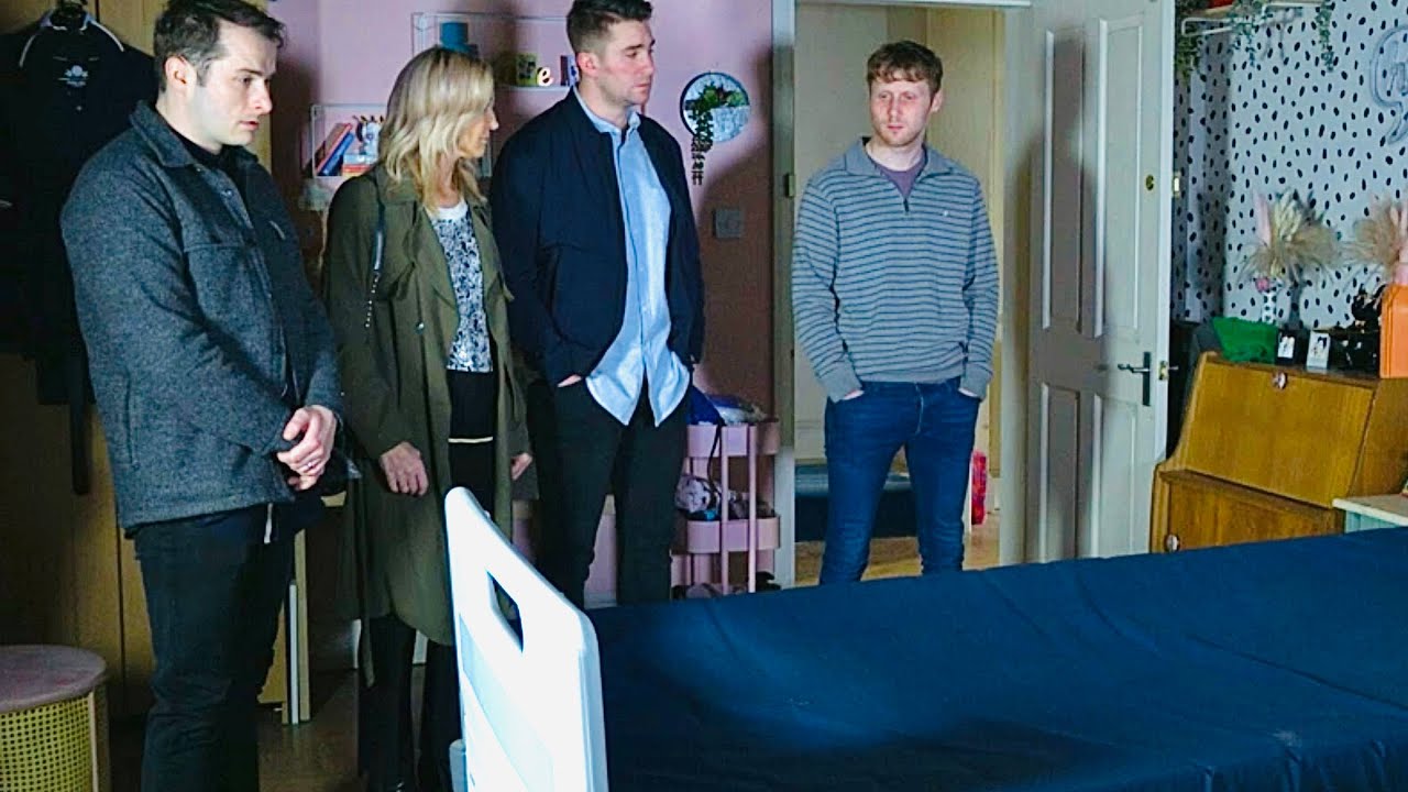Ballum Part 2 - Ben Arrives Home & Discovers Lola’s Died!