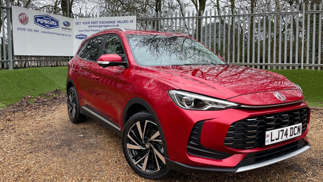 MG ZS TROPHY HYBRID+ 1.5L 196PS HEV AUTOMATIC DYNAMIC RED