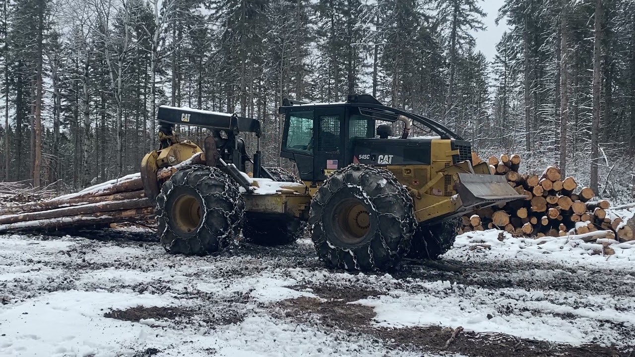 2010 CAT 545C Dual Arch Grapple Skidder