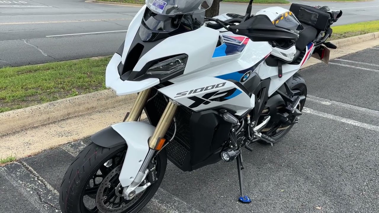 BMW S1000XR 2025 года