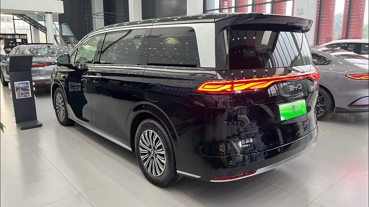 2025 NEW BYD M9 Hybrid 6-Seater MPV 1060km range starting price $33,400 | BYD | China 🇨🇳