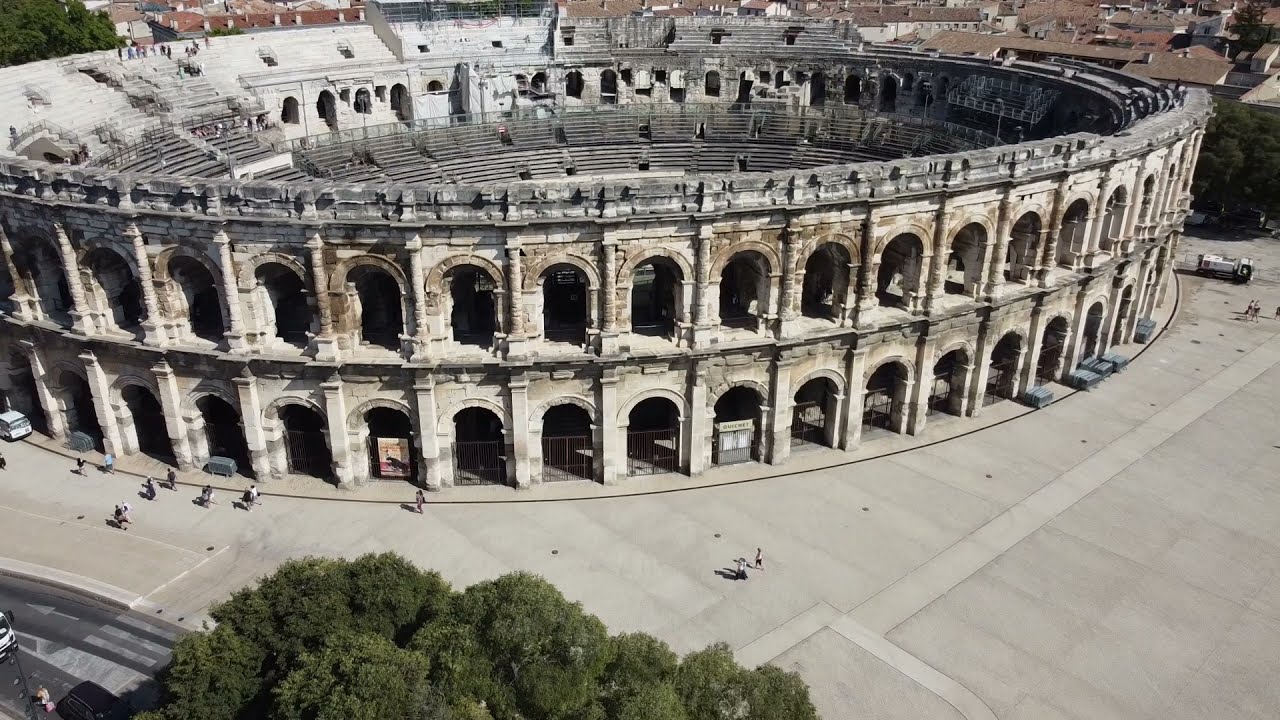 Drone dji cinématique: Arènes de Nimes