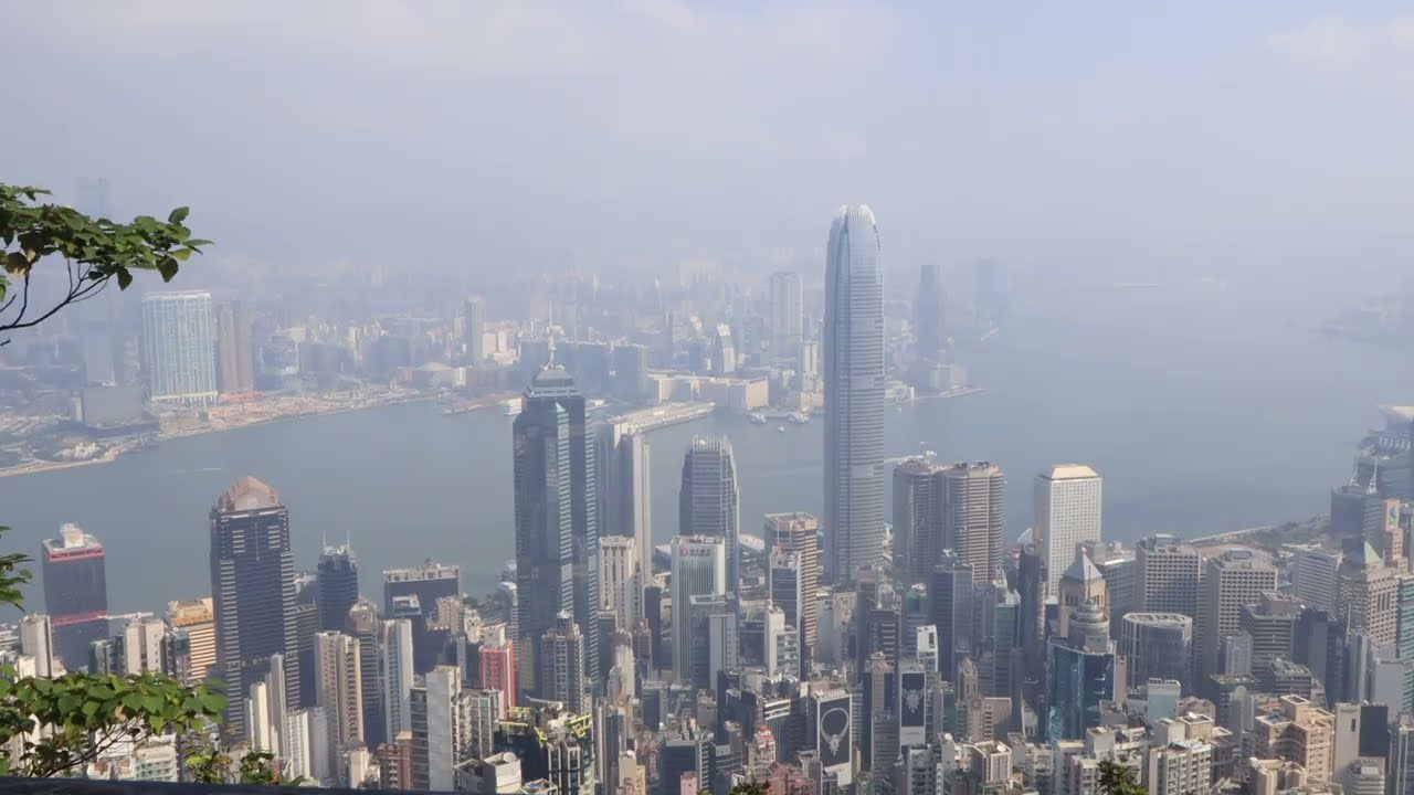 Hiking the first half of Hong Kong Trail (Silent video)